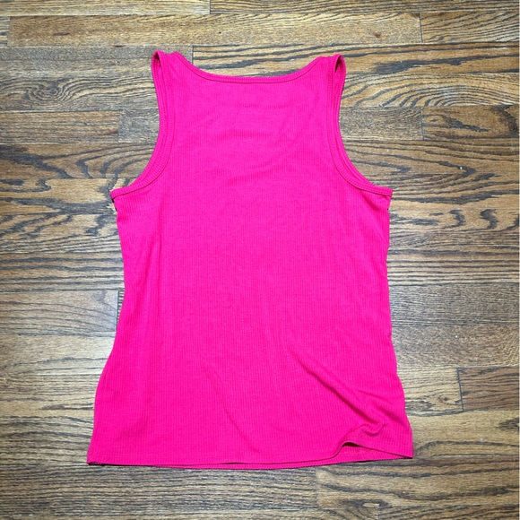 New Medium Tank - Picture 2 of 2